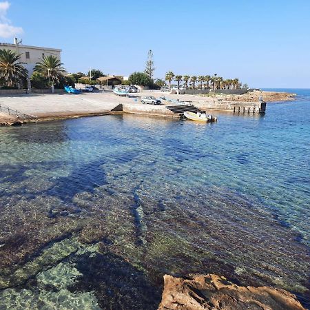 Casa Vacanza Tra Cielo E Mare Custonaci Eksteriør billede