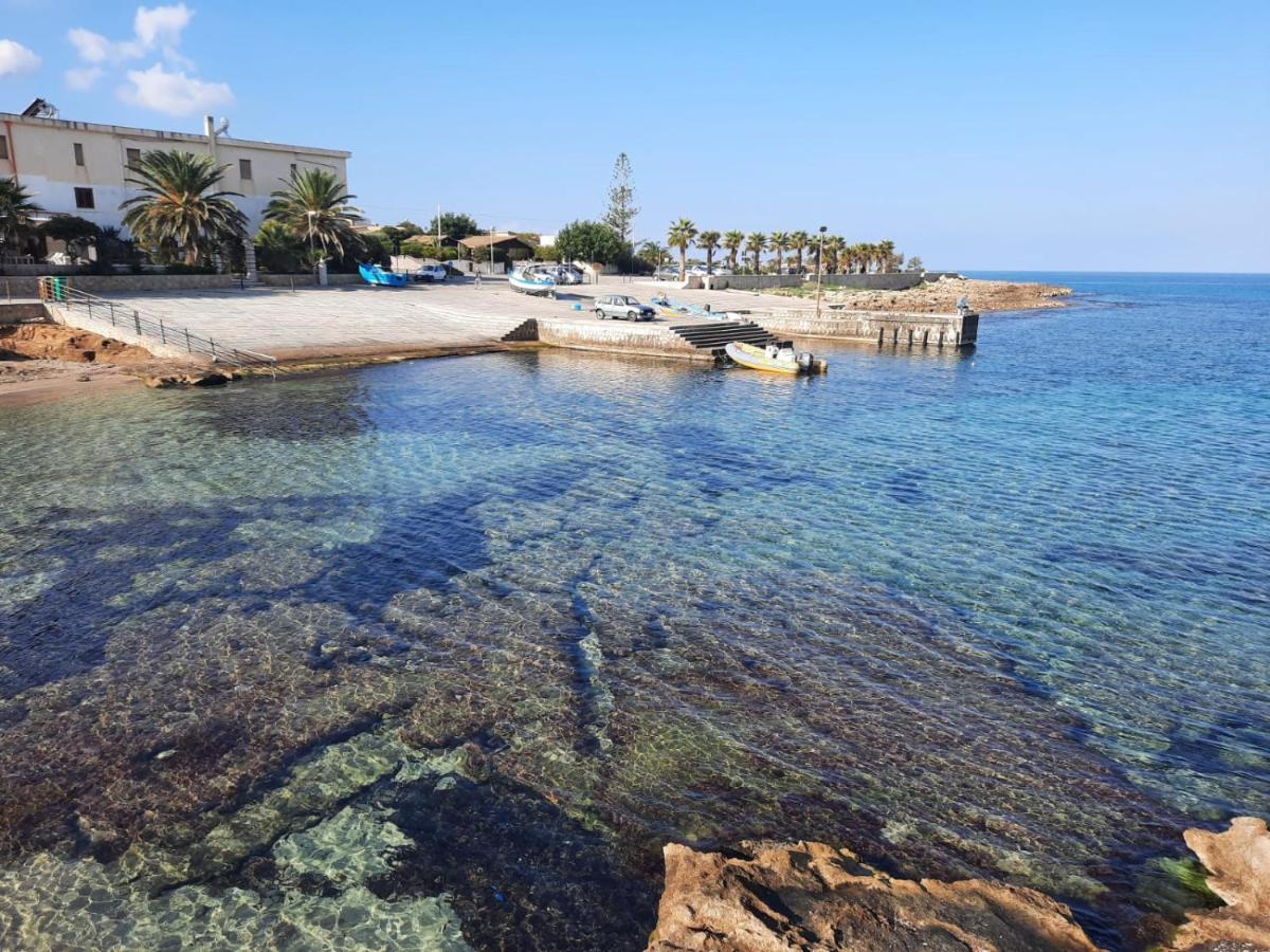 Casa Vacanza Tra Cielo E Mare Custonaci Eksteriør billede