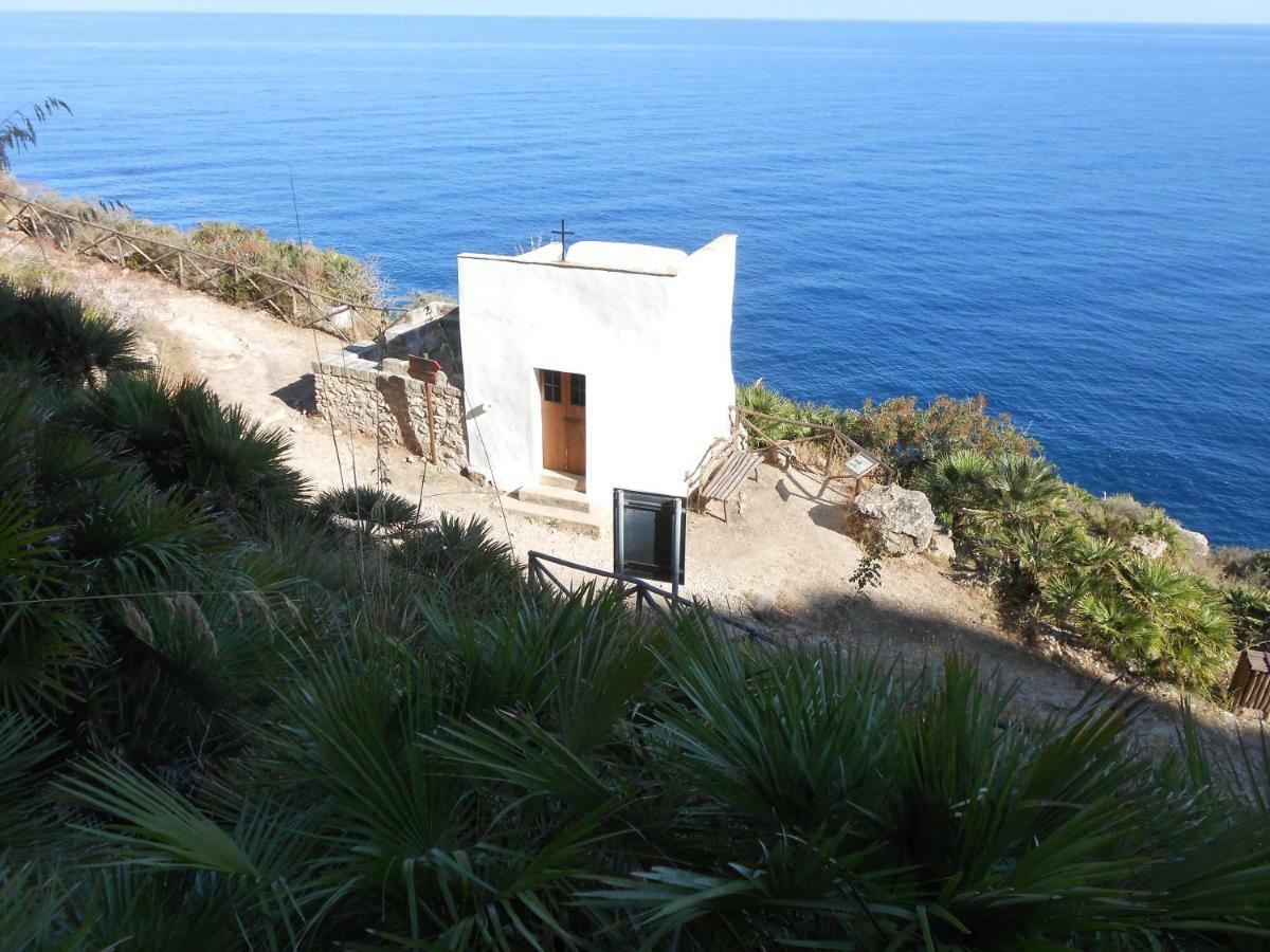 Casa Vacanza Tra Cielo E Mare Custonaci Eksteriør billede